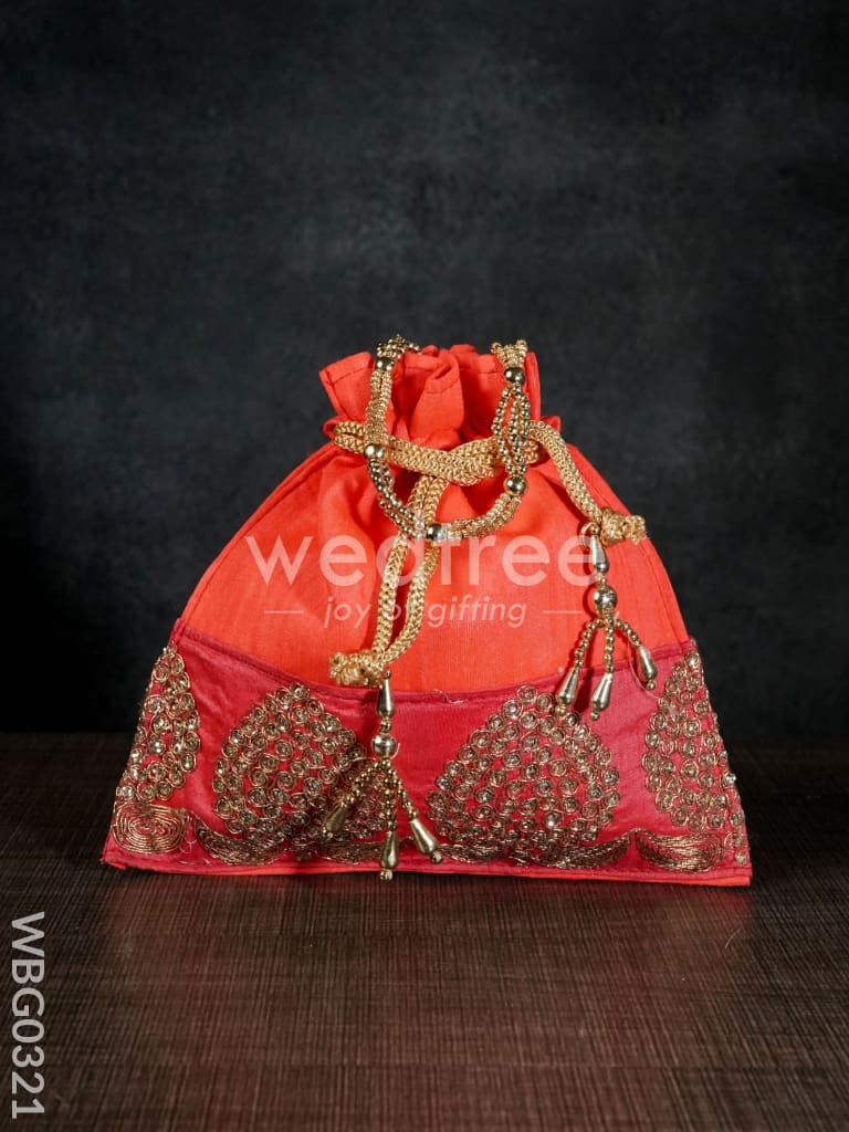 Golden Embroided Potli Bag - WBG0321