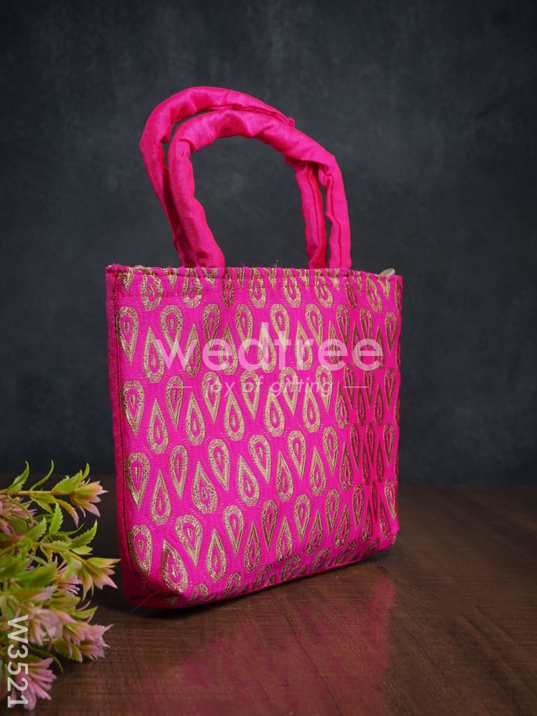 Hand Bag With Brocade Print - W3521