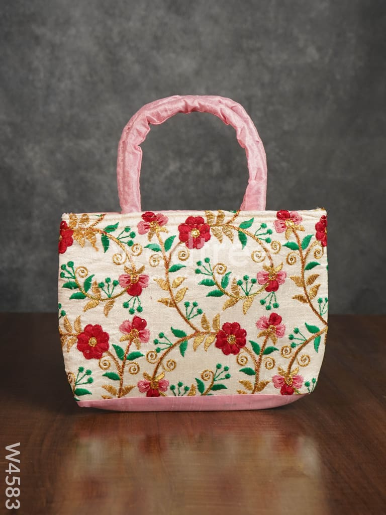 Hand Bag with Floral Embroidery - W4583