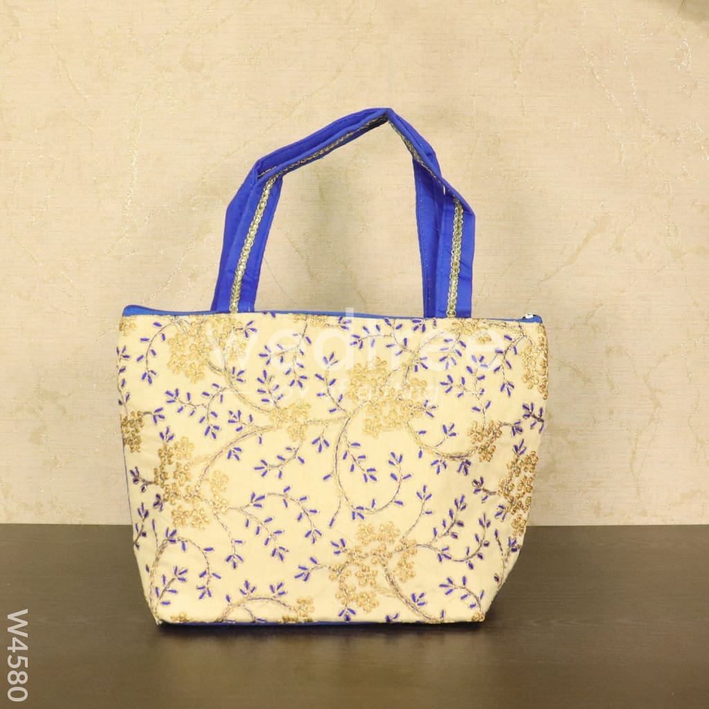 Hand bag with leaf and floral embroidery design - W4580