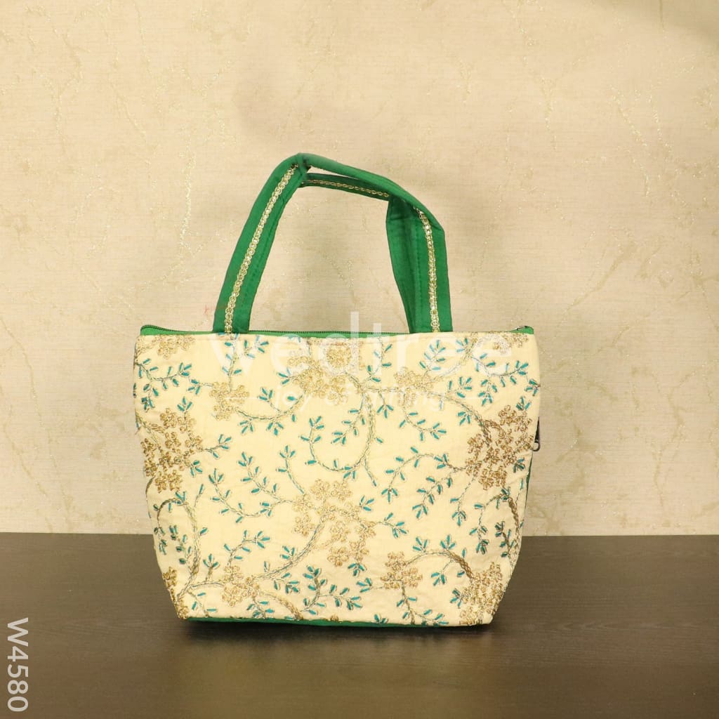 Hand bag with leaf and floral embroidery design - W4580