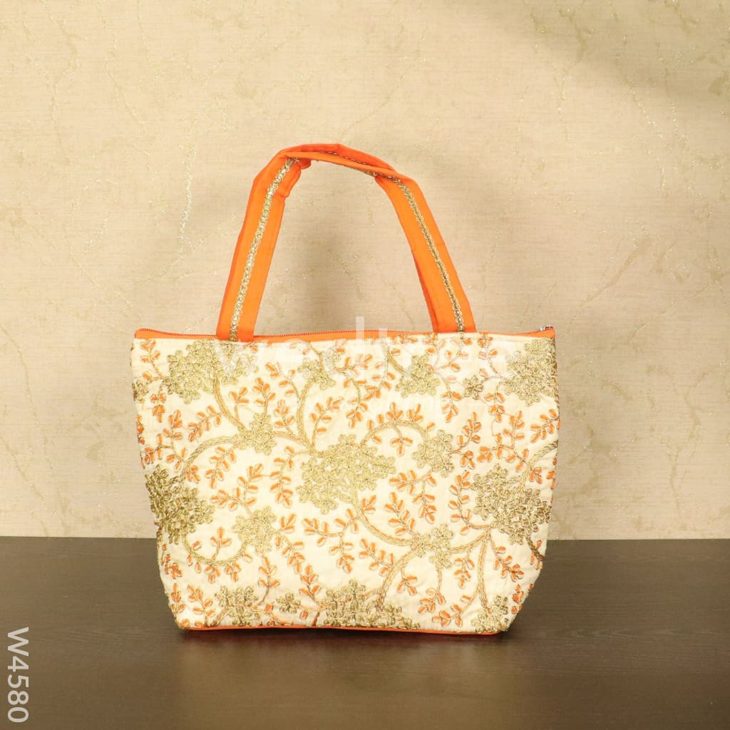 Hand bag with leaf and floral embroidery design - W4580