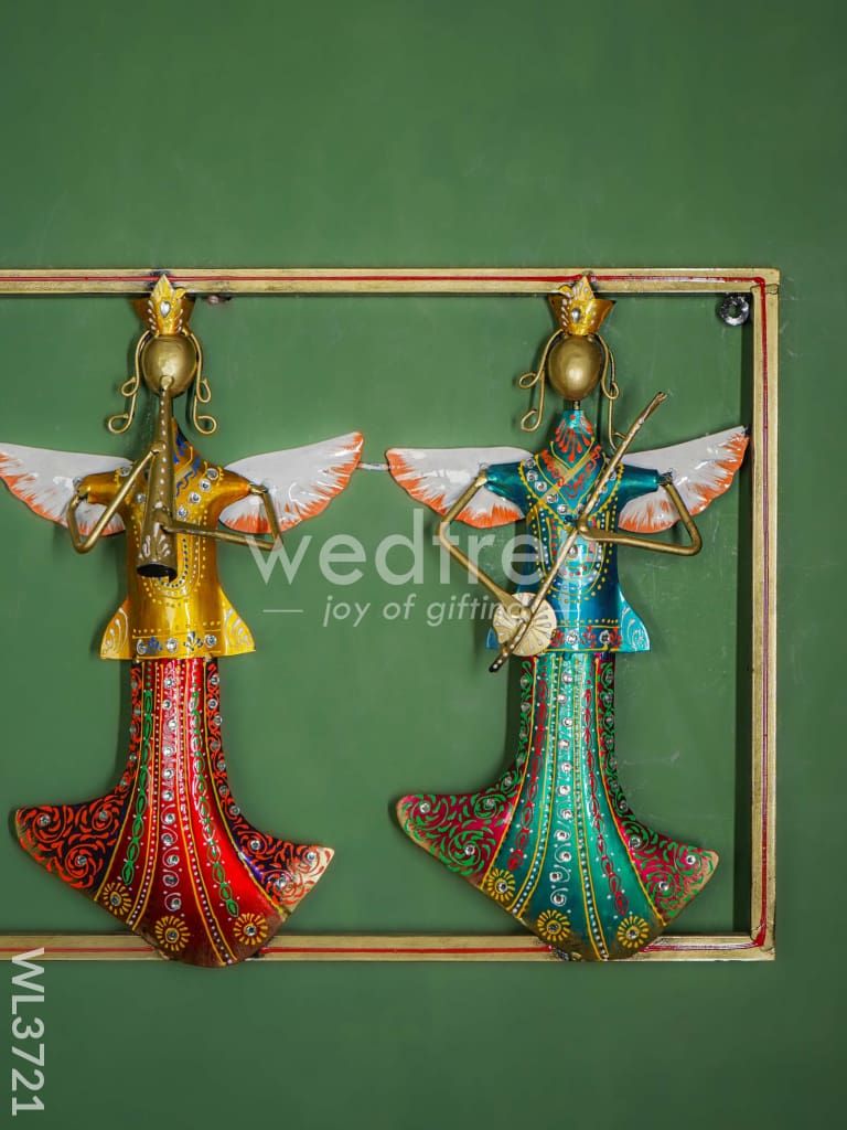 Hand painted wall hanging with 3 musical angles in frame - WL3721