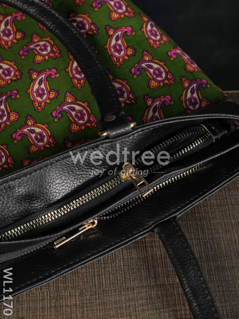 Handbag with Mango Prints - WL1170