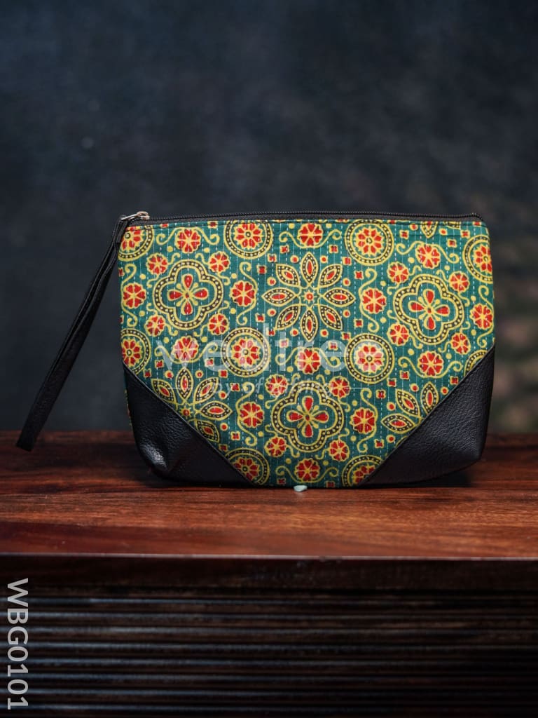 Ikkat Zipper Pouch - WBG0101