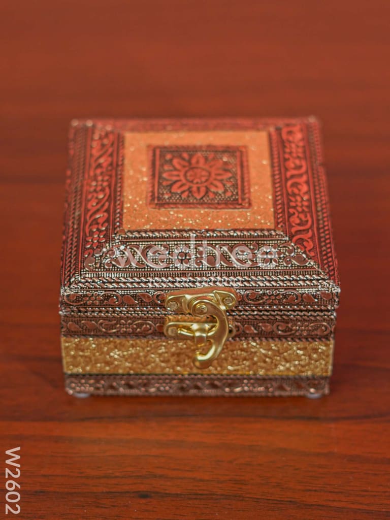 Jewel Box - golden oxidised in Square shaped - W2602