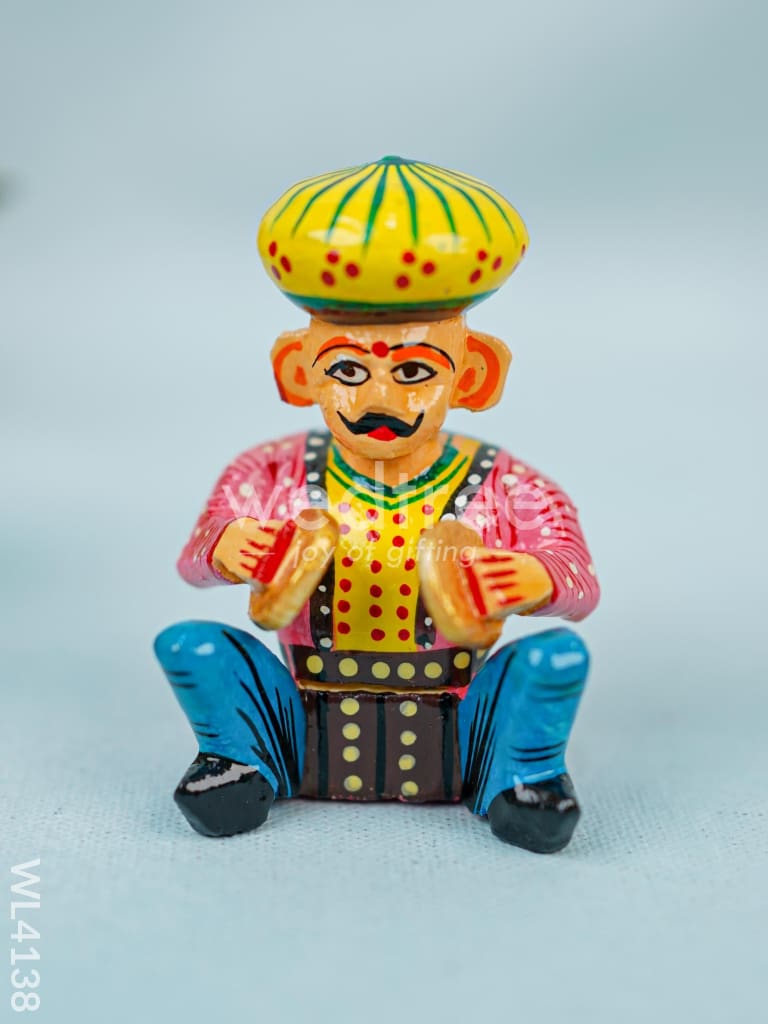 Kondapalli Toy (Large) - Musician set of 6 - WL4138