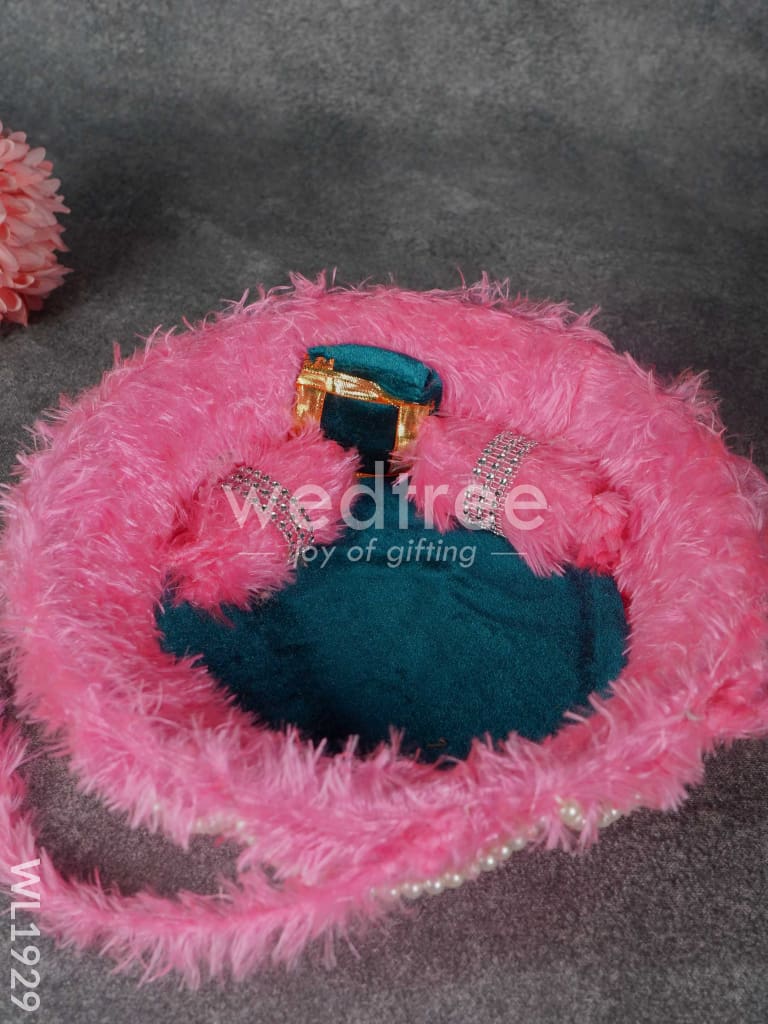 Laddu Gopal Basket - WL1929