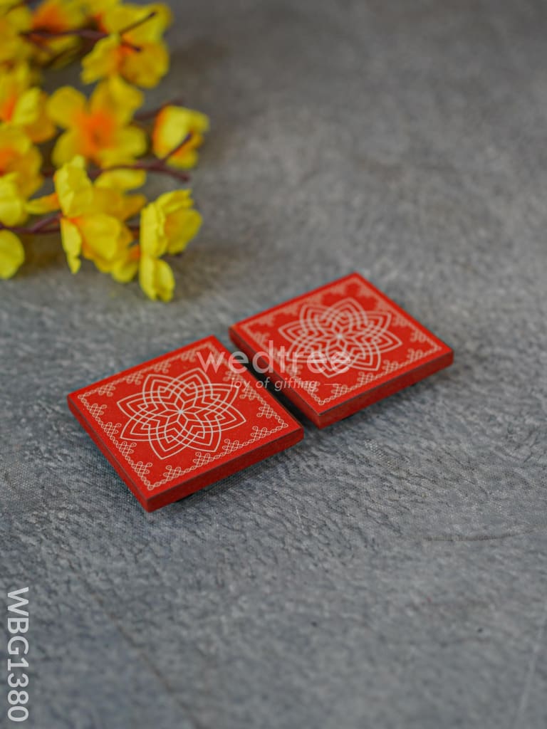 Laminated Manai - Hridaya Kamalam Kolam Design - Set of 2 - WBG1380