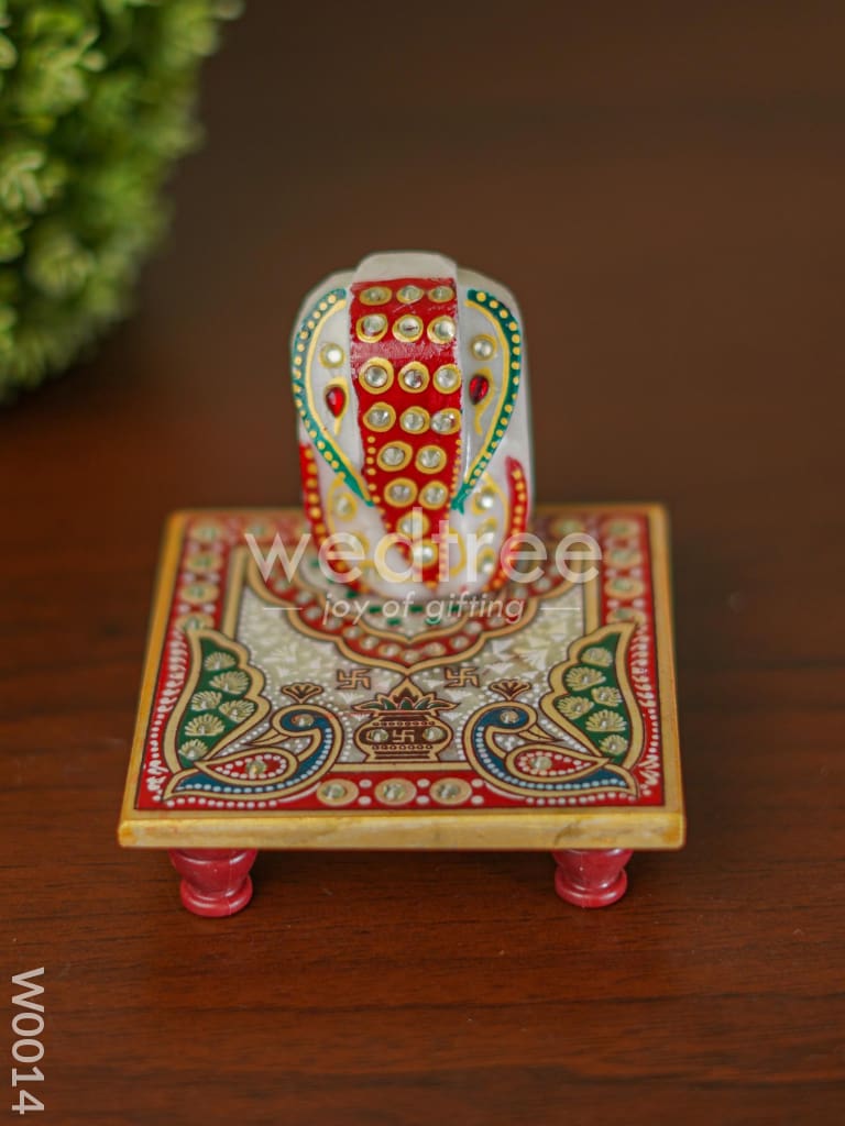 Marble Ganesha Chowki - W0014