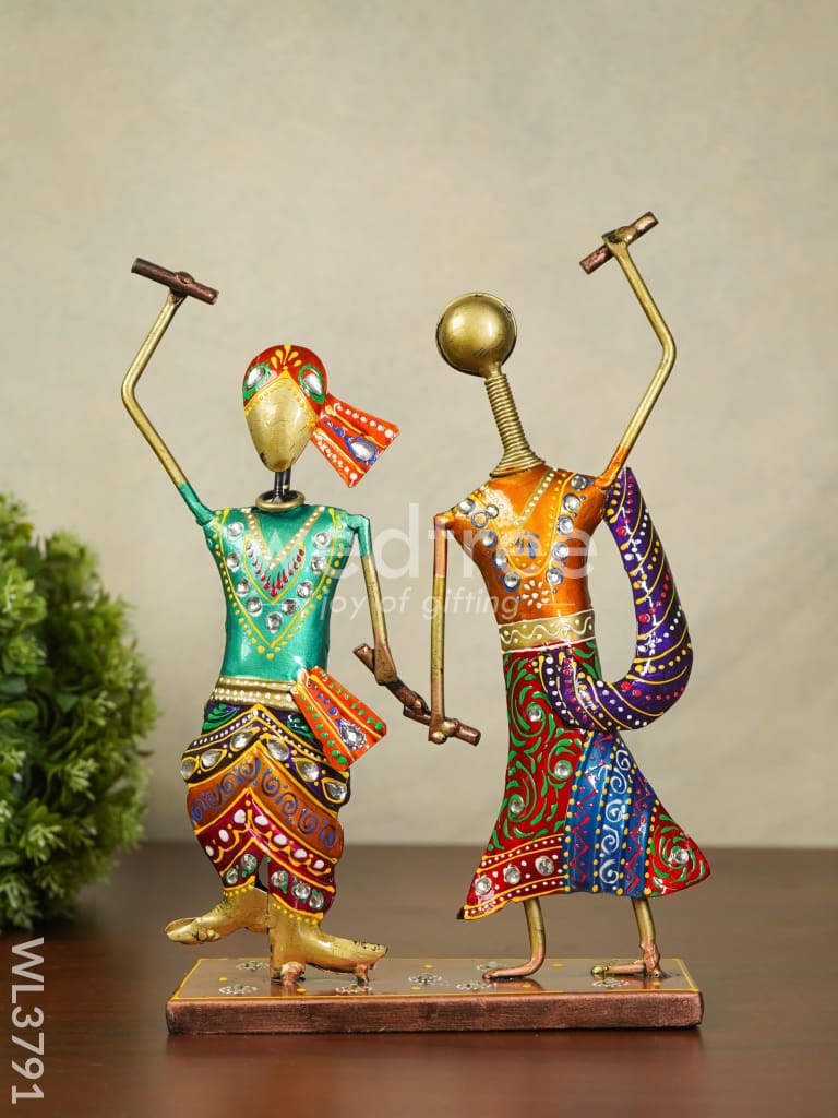 Metal Dandiya Couple - WL3791