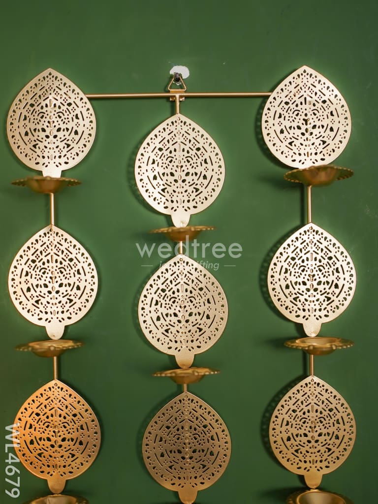 Metal Decor Diya Holder - WL4679