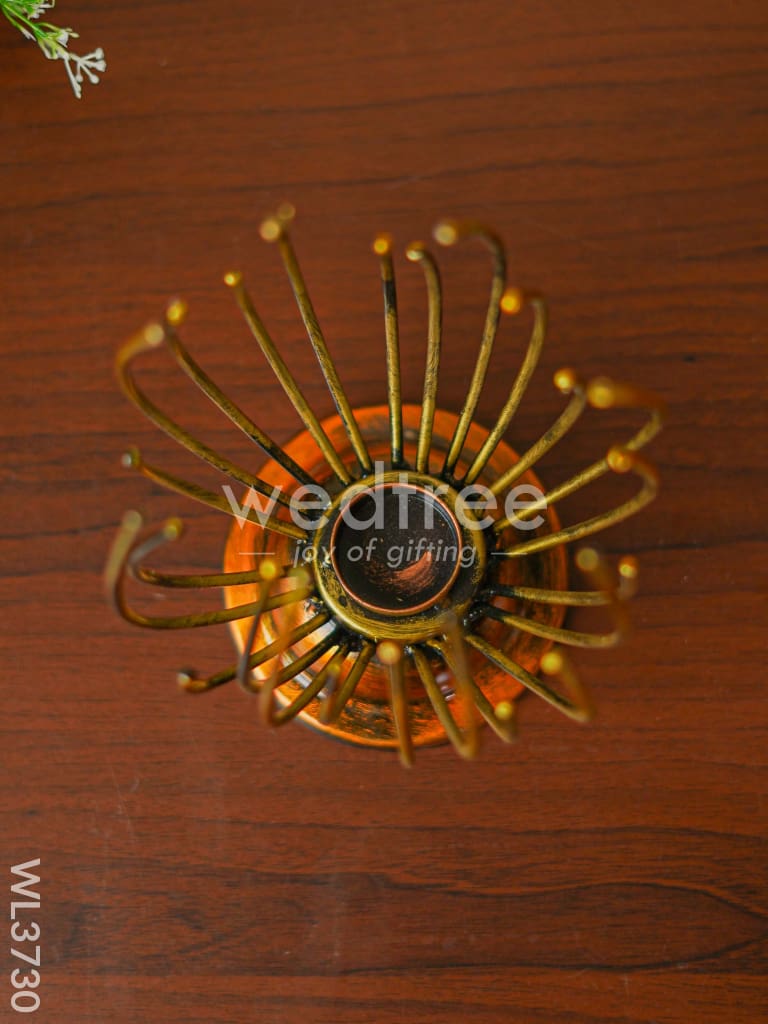 Metal Decorative T Light Holder - WL3730