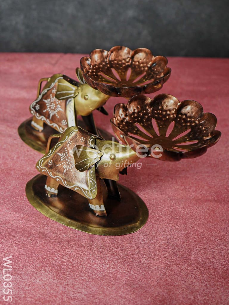 Metal Elephant T-Light holder - Set of 2 - WL0355