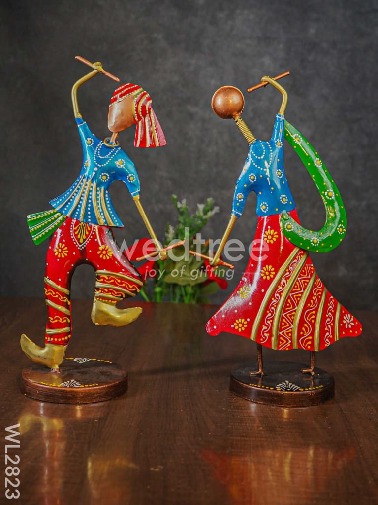 Metal Hand Painted Dandiya Dolls - Set of 2 - WL2823