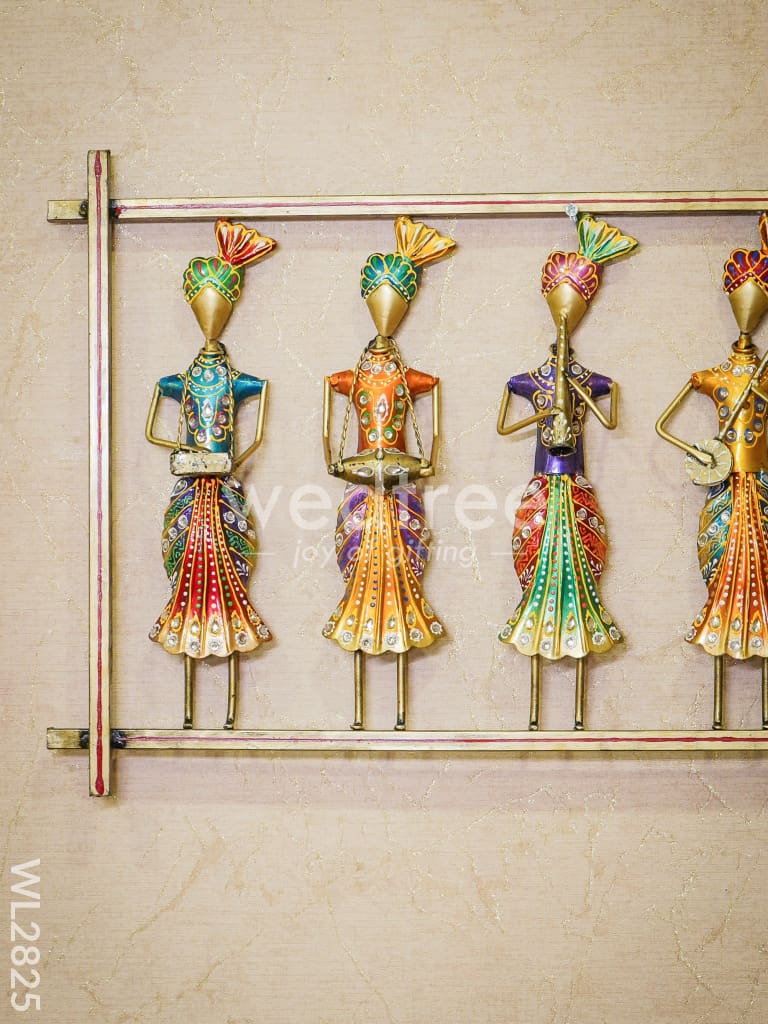 Metal Hand Painted Musicians on Frame - WL2825