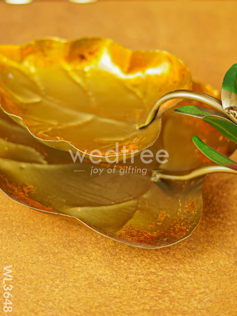 Metal Handpainted Leaf Tray - WL3648