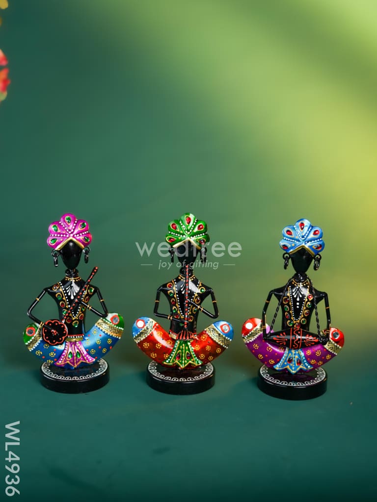 Metal Handpainted Marwari Musicians - Set of 3 - WL4936