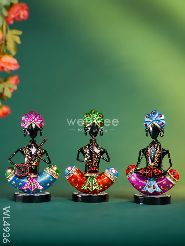 Metal Handpainted Marwari Musicians - Set of 3 - WL4936
