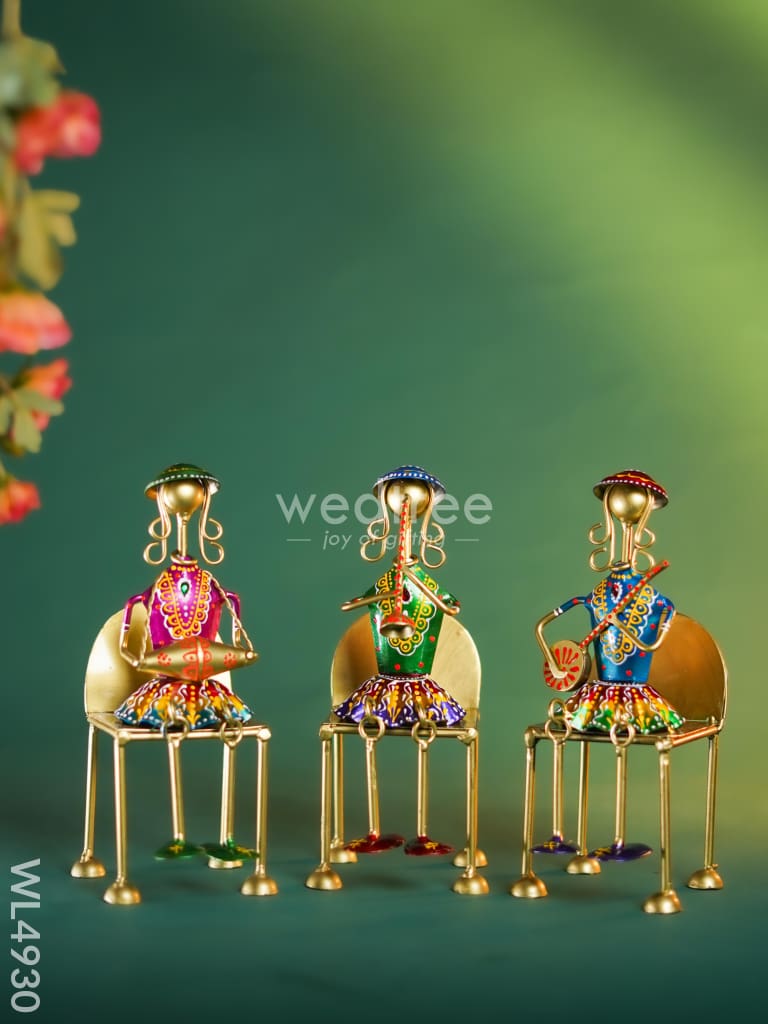 Metal Handpainted Rajasthani Decor - Set of 3 - WL4930
