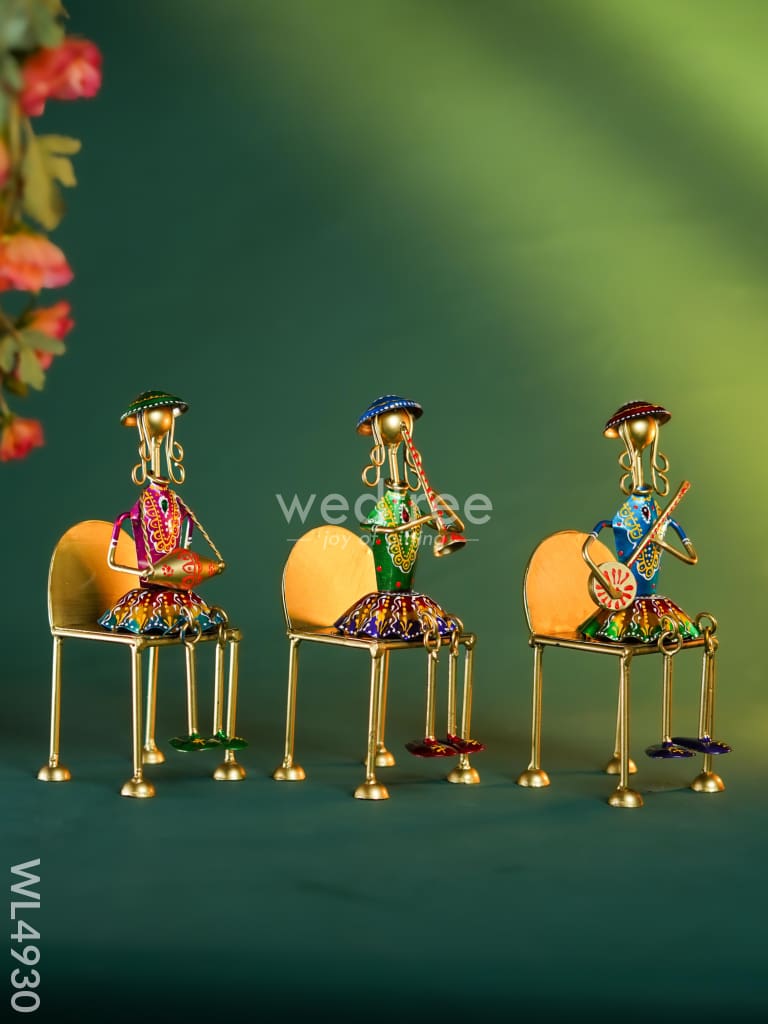 Metal Handpainted Rajasthani Decor - Set of 3 - WL4930