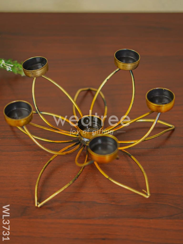 Metal Lotus Shape 6 T Light Holder - WL3731