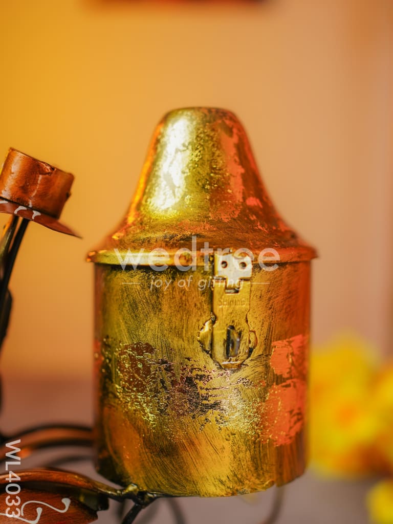 Metal Milkman on Cycle - WL4033