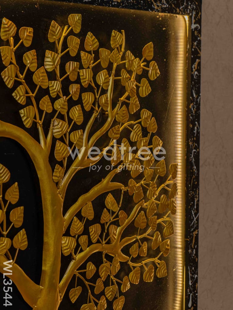 Metal Tree with Cow Frame - WL3544