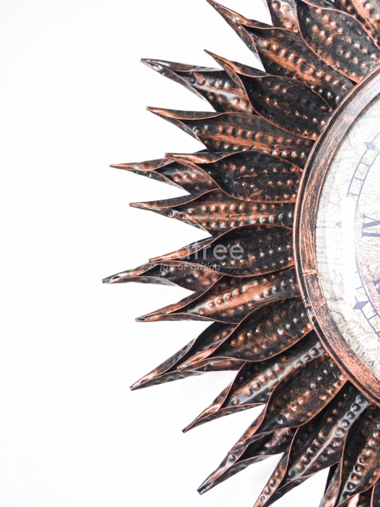 Metal Wall Decor - Designer Clock - WL4476