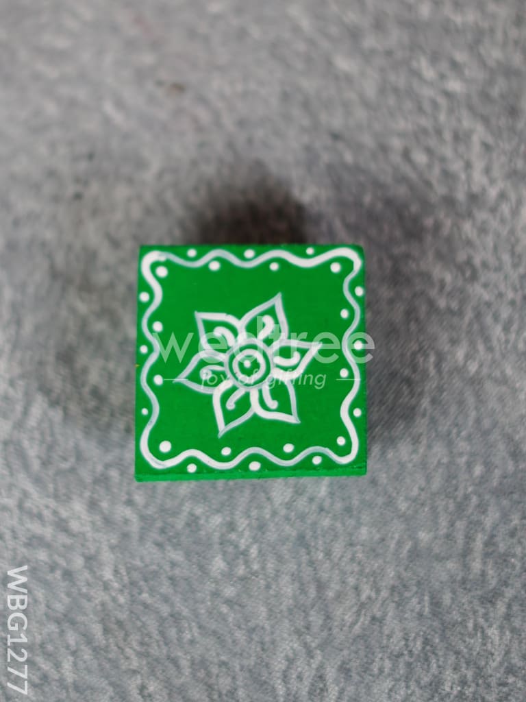 Miniature Wooden Manai with Rangoli Design - WBG1277