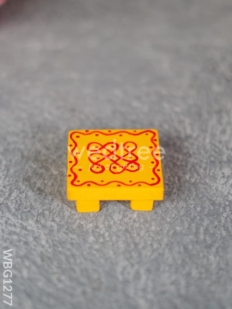 Miniature Wooden Manai with Rangoli Design - WBG1277
