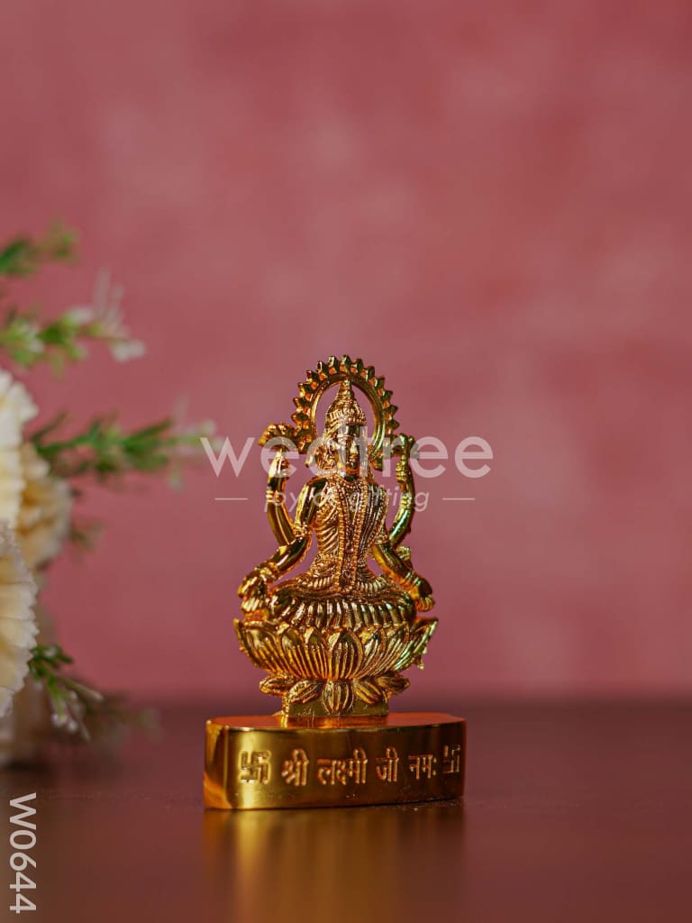 Murthi - Lakshmi Medium - W0644