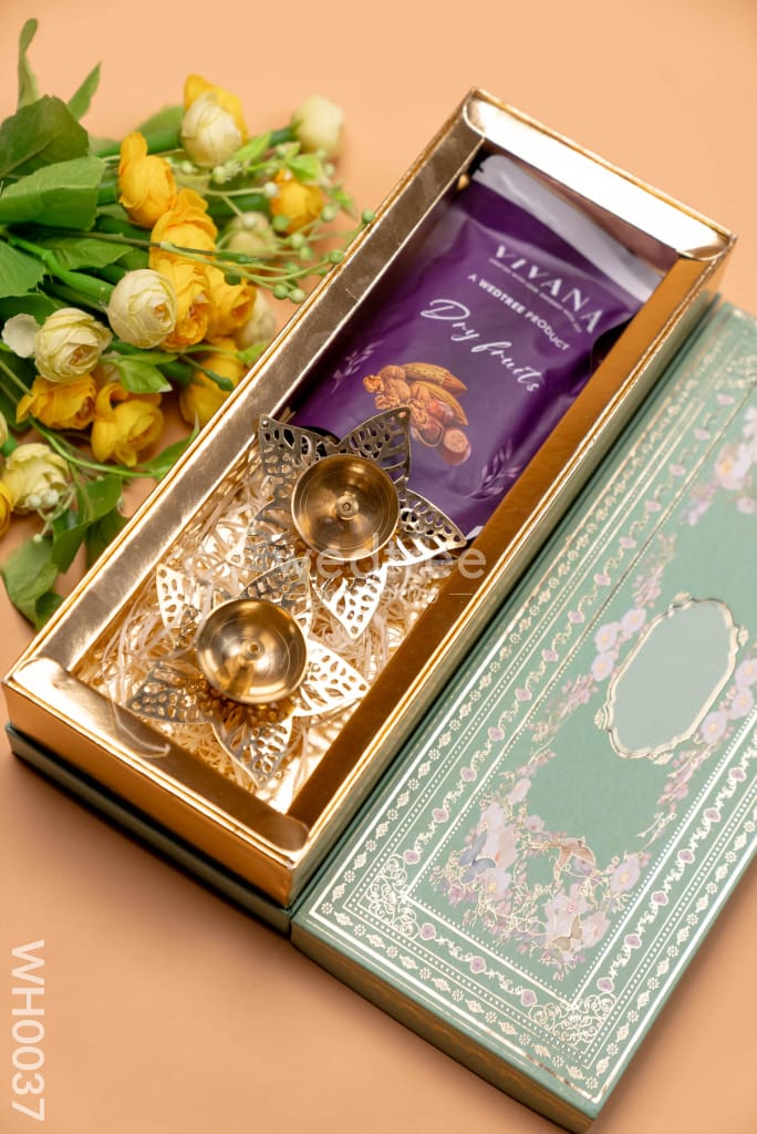 New Year Hamper 3 - Brass Diya and Dry Fruits - WH0037