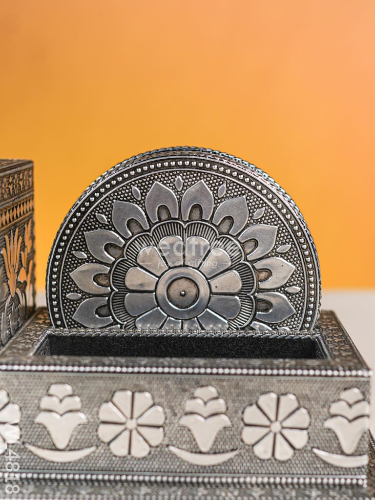 Oxidized Pen Stand with Coaster - Set of 4 - WL4818