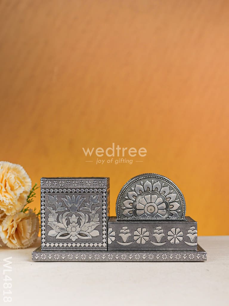 Oxidized Pen Stand with Coaster - Set of 4 - WL4818