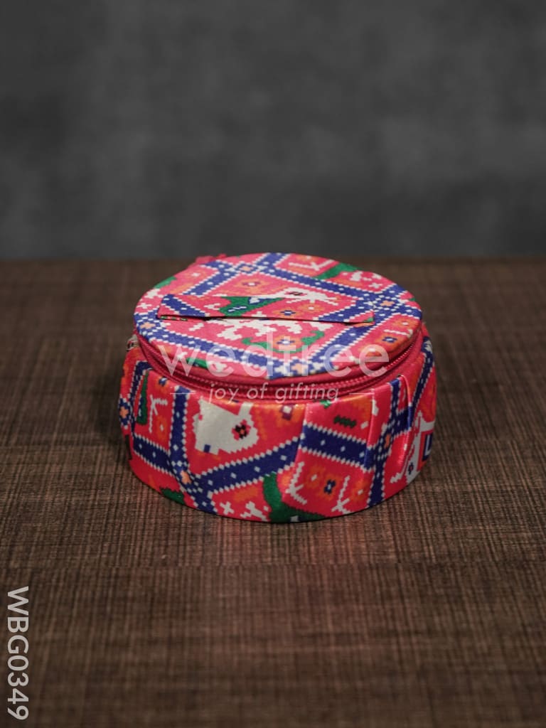 Patola Print Bangle Box - WBG0349