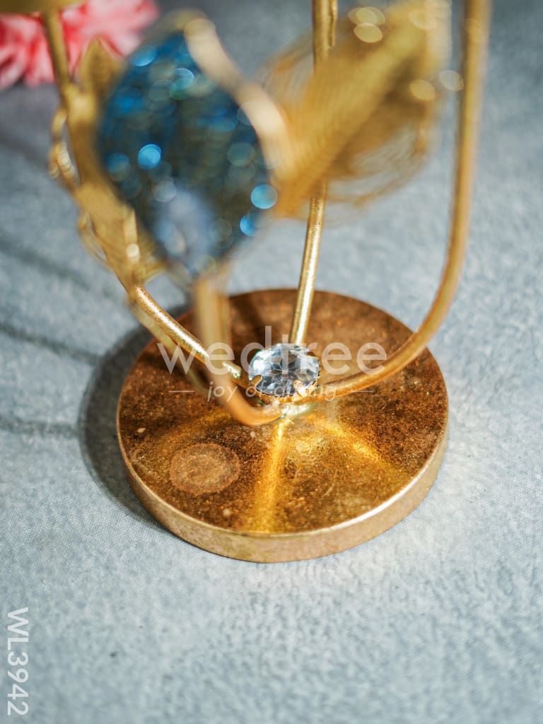 Peacock Feather Stand with 2 Glass T-light Holders - WL3942