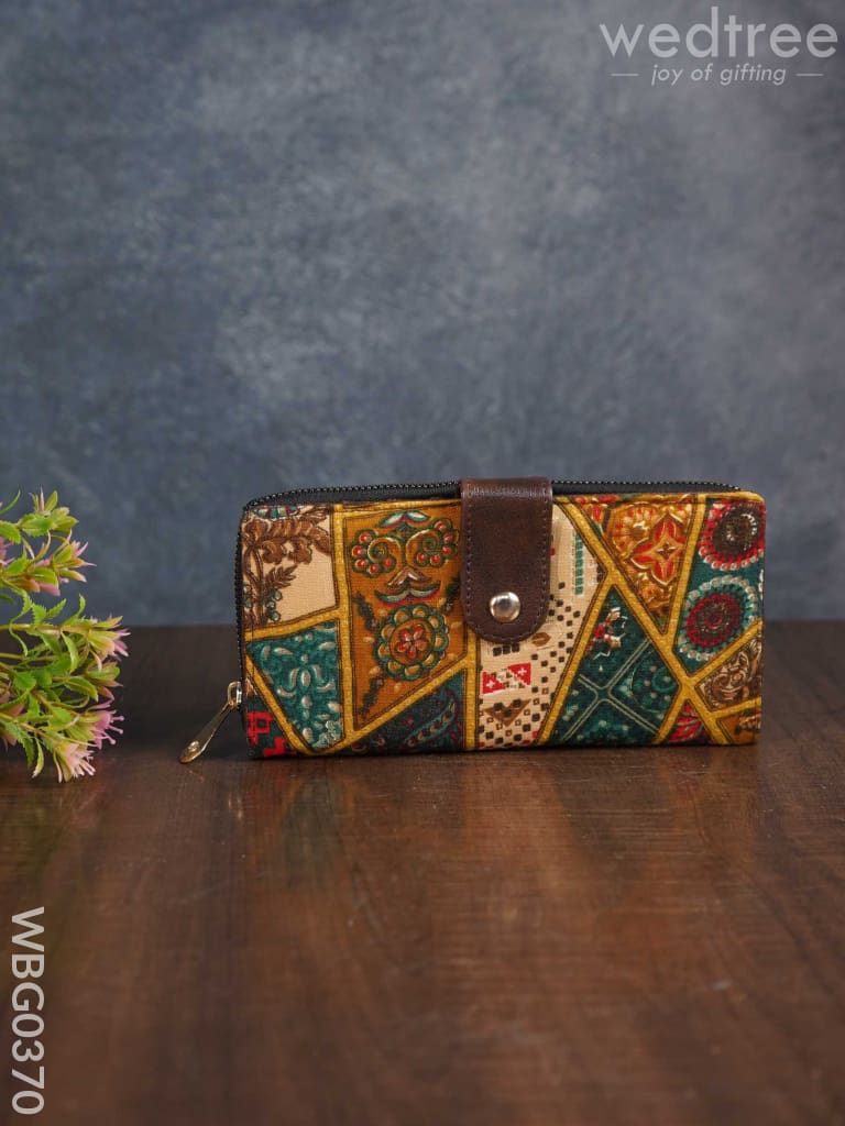 Printed Fabric Designer Wallet - WBG0370