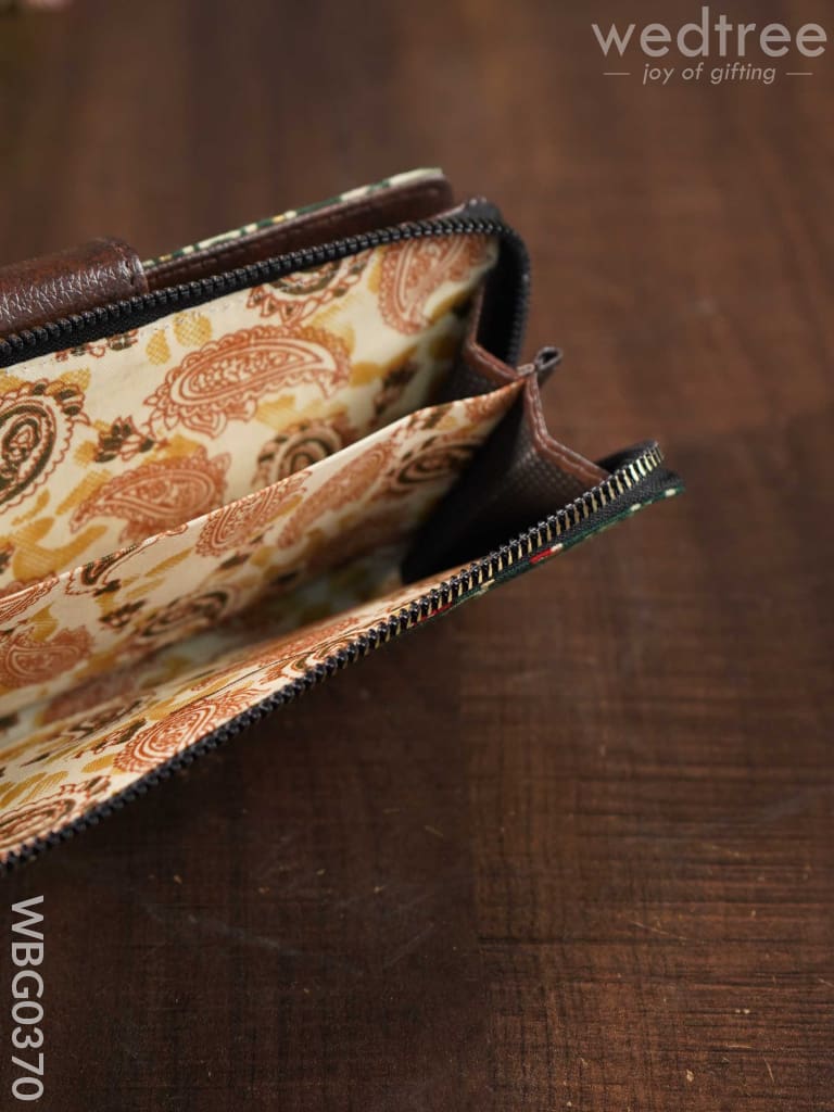 Printed Fabric Designer Wallet - WBG0370