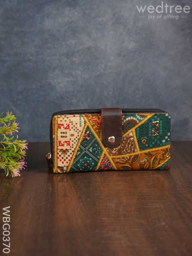 Printed Fabric Designer Wallet - WBG0370