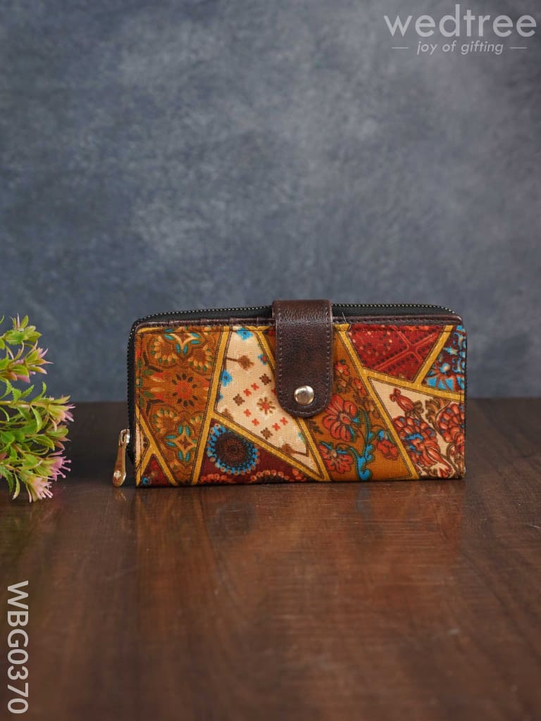 Printed Fabric Designer Wallet - WBG0370