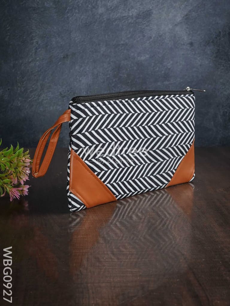 Printed Fabric Purse - WBG0927