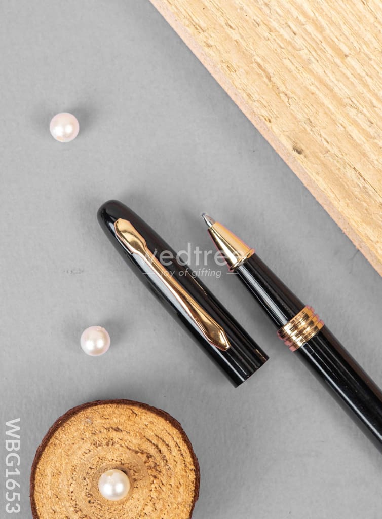 Roller Pen - Action - WBG1653