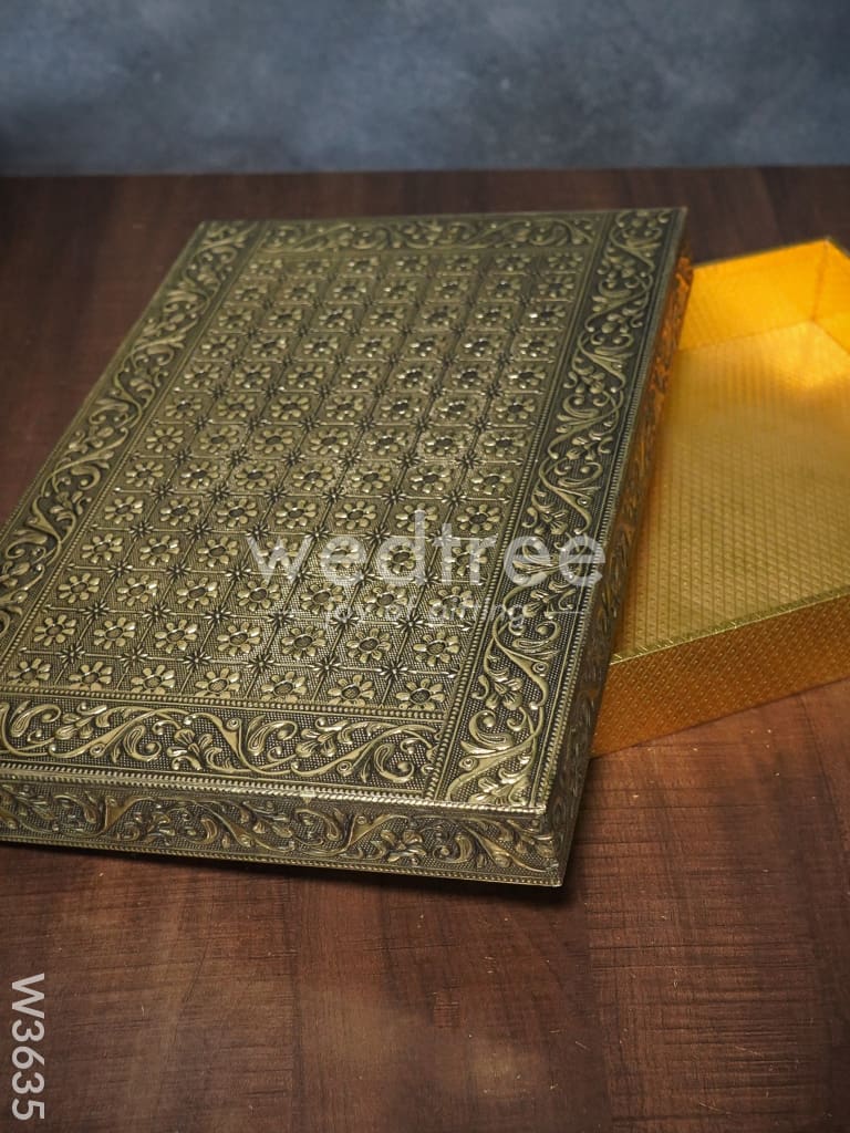 Saree Box - W3635