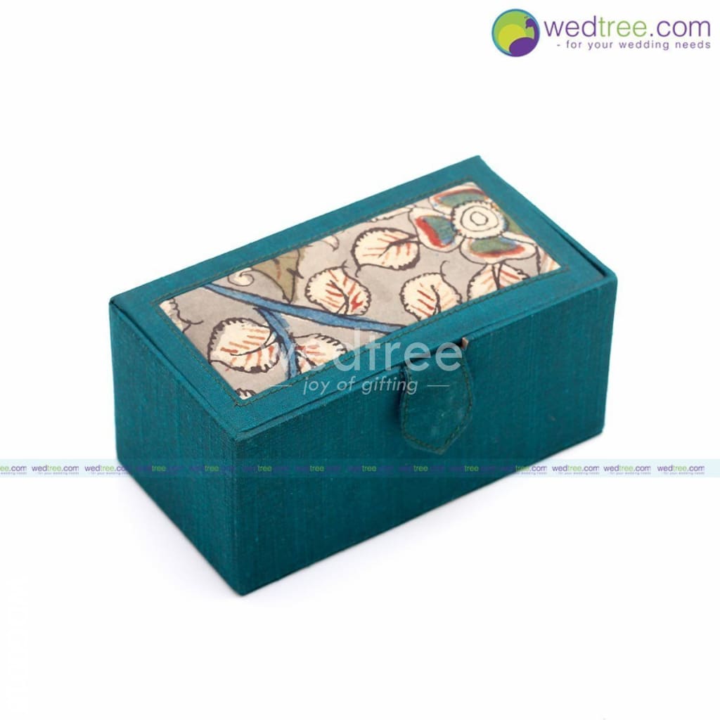 Silk and kalamkari bangle box - WDG0018