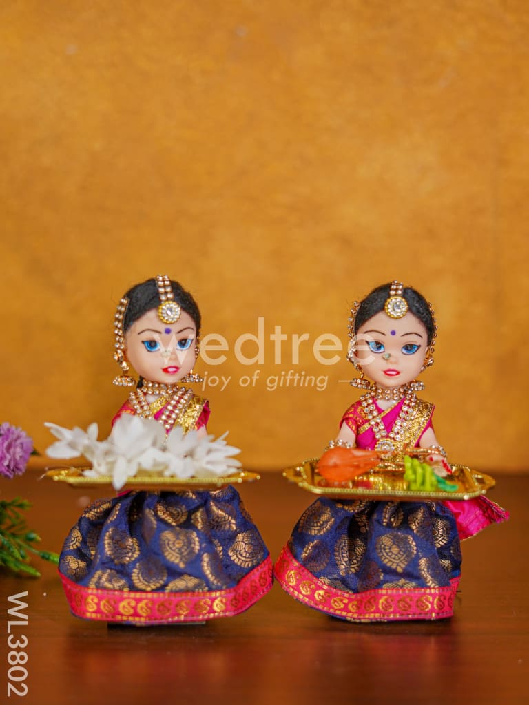 Small Welcome Dolls (Set of 2) - 7 inch - WL3802