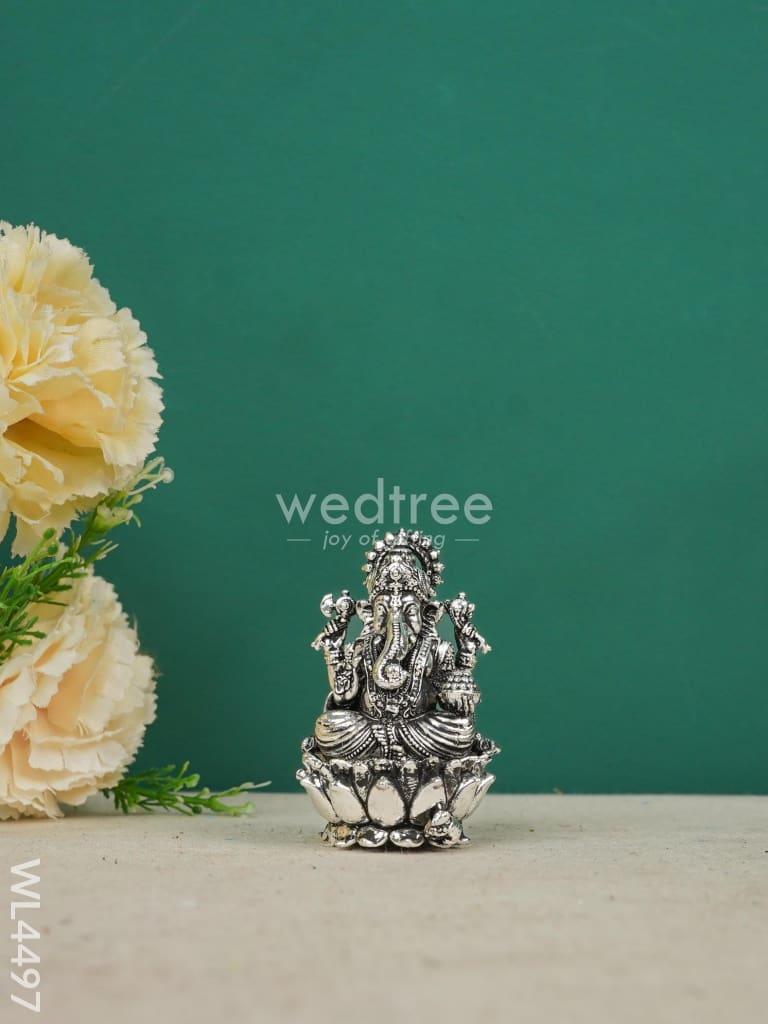 Swarna Golu 6 - Silver Oxidized Golu Padi & Silver Antique Idols - WL4497