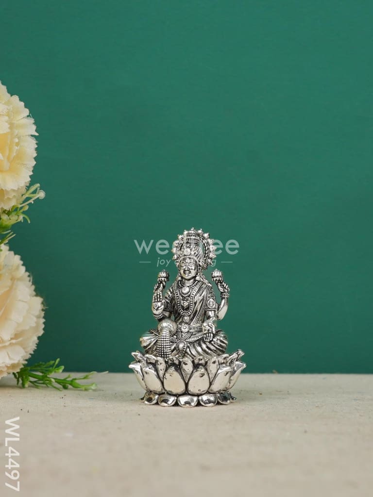 Swarna Golu 6 - Silver Oxidized Golu Padi & Silver Antique Idols - WL4497
