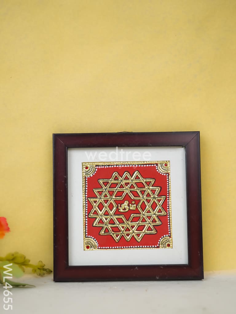 Tanjore Art Photo Frame - Kolam Design - WL4655