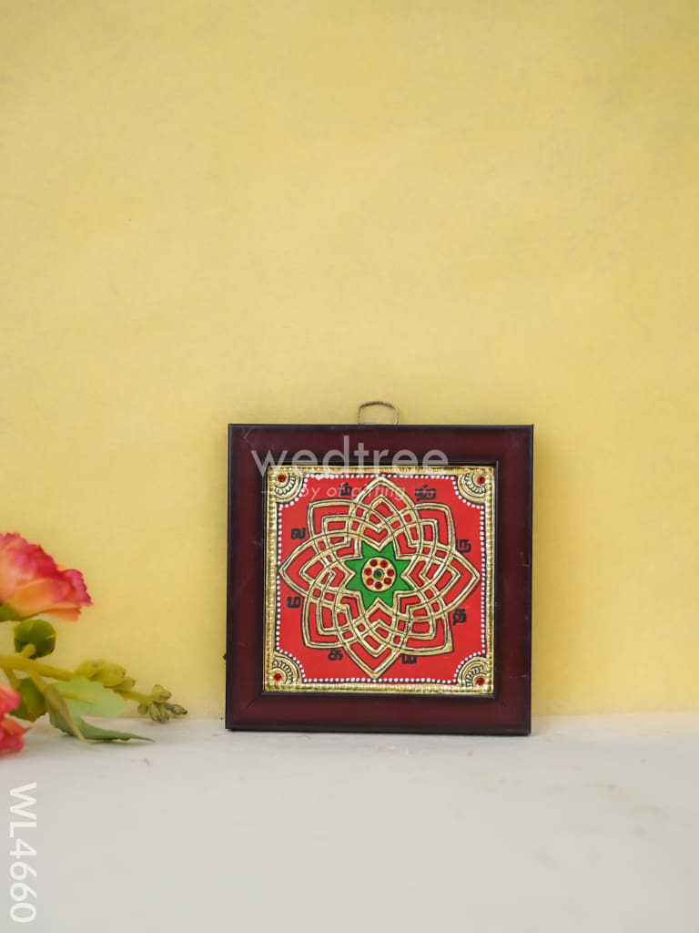 Tanjore Art Photo Frame - Kolam Design - WL4660